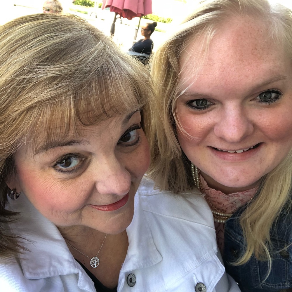 Meet your Posher, Cyndy